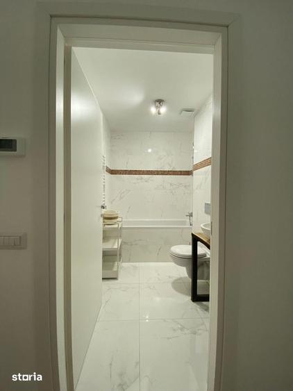 Apartament cu 2 camere, mobilat în Universitate