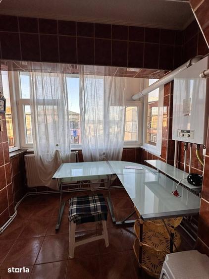 De vanzare apartamen Duplex cu 4 camere, mobilat ?i utilat, etajul 2 - 15