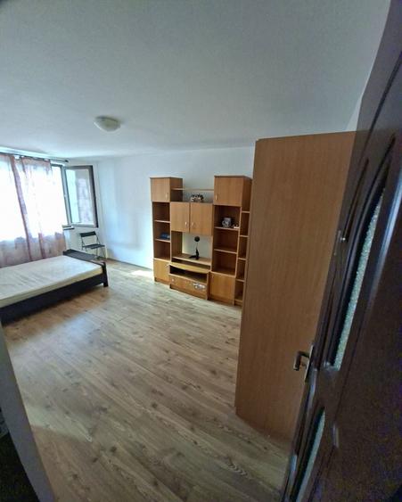 Garsonieră decomandată în Dărmănești