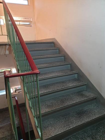 Apartament cu 2 camere semidecomandat în Vatra Luminoasă