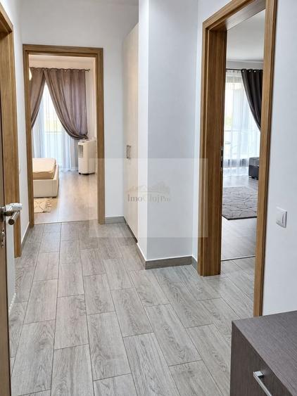 Apartament cu 2 camere semidecomandat, mobilat în Între Lacuri
