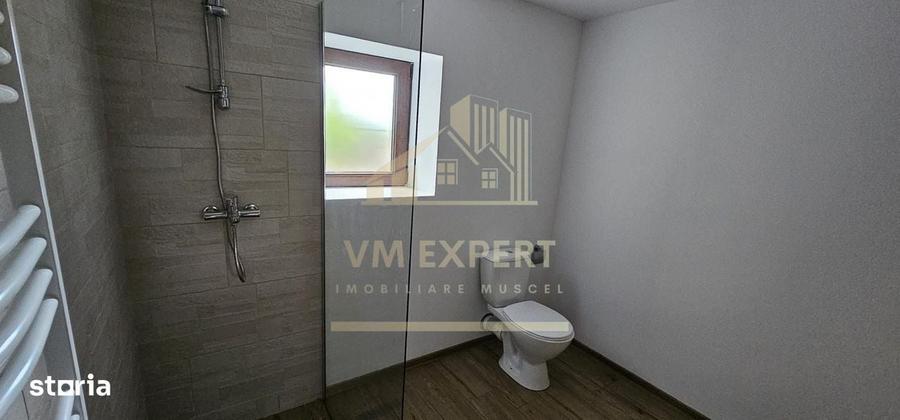 Casă cu 4 camere în Rucăr