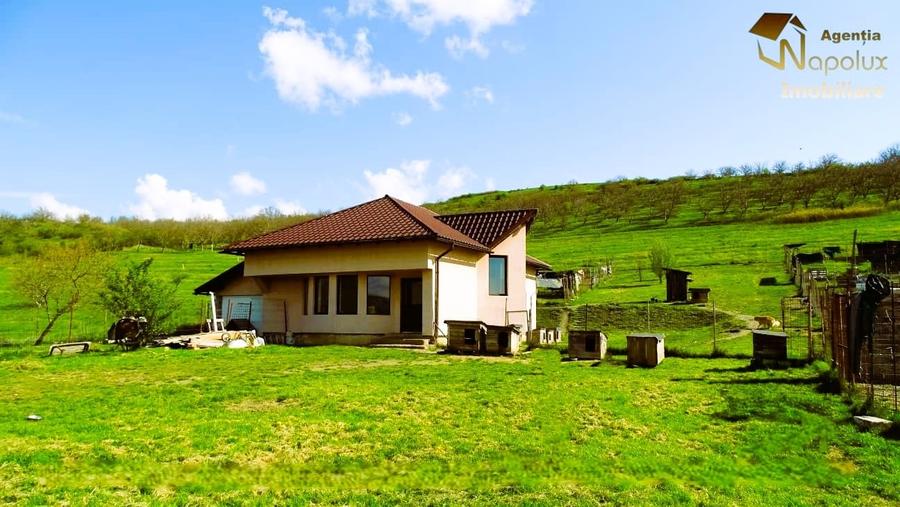 Casă individuală cu 4 camere cu Garaj în Apahida