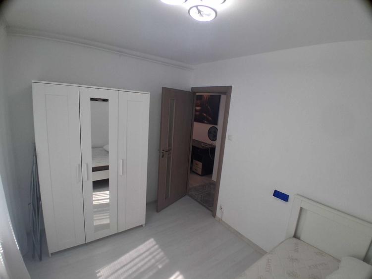 Apartament cu 2 camere semidecomandat în Brâncoveanu