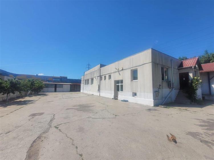 Spațiu comercial, de 750 mp, în Zona Industrială