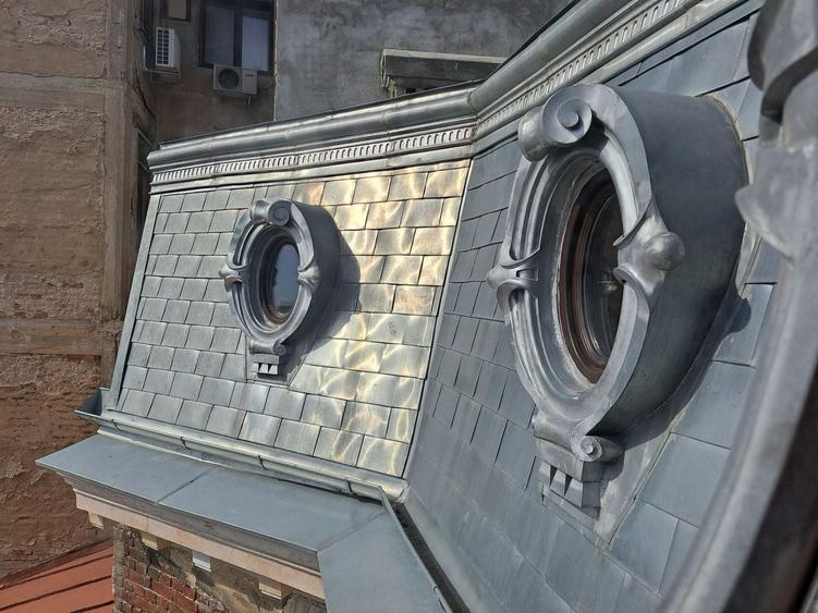 CASA SPECTACULOASA, IDEALA PENTRU BIROURI - 7