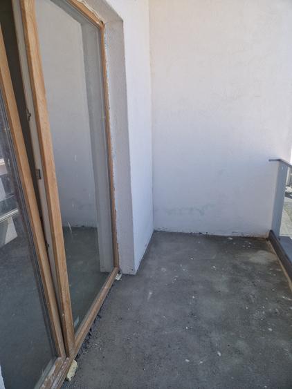 Apartament cu 2 camere decomandat în Est