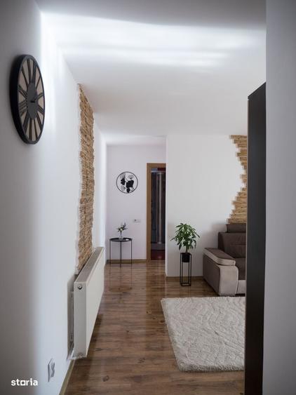 Apartament cu 2 camere decomandat în Turnișor