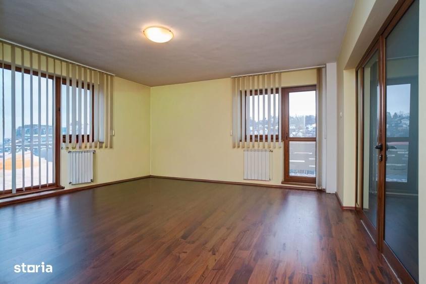 Spațiu comercial, de 130 mp, în Albești