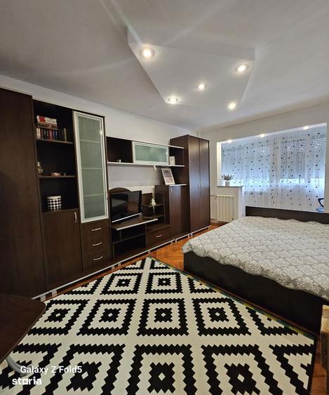 Apartament zona Rogerius , Transilvaniei colt cu ?tefan cel Mare - 1