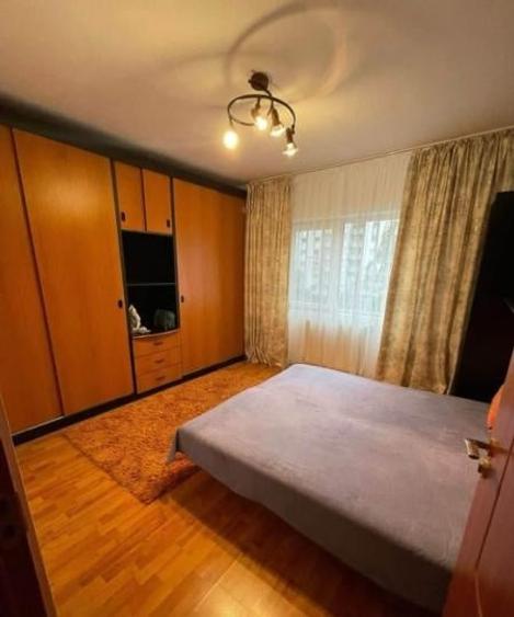 Apartament cu 2 camere decomandat, mobilat în Vitan Mall