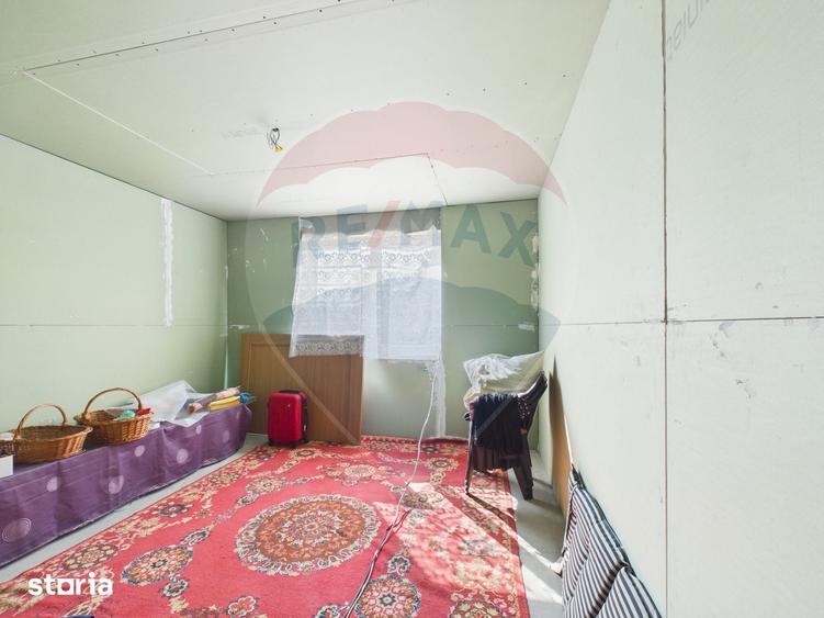 Casă cu 5 camere cu Teren 356 Mp în Bucureștii Noi