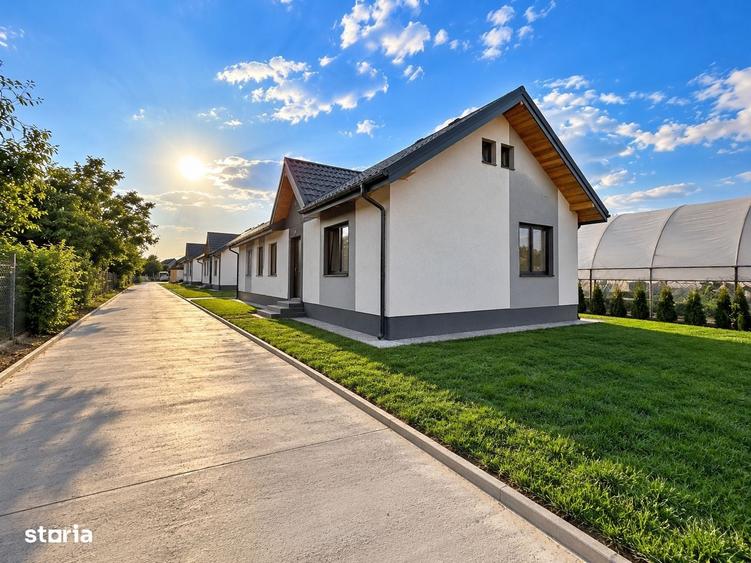 Casă cu 2 camere cu Teren 400 Mp în Clinceni