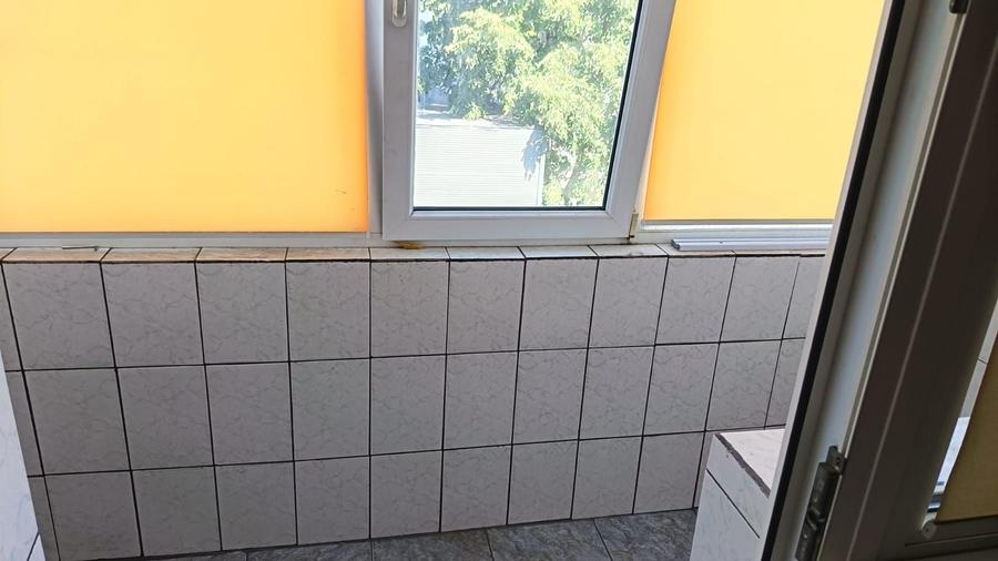 Apartament cu 2 camere semidecomandat în Exterior Vest