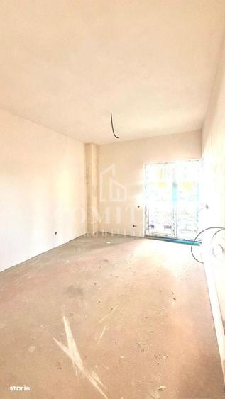 Apartament cu 4 camere în Florești