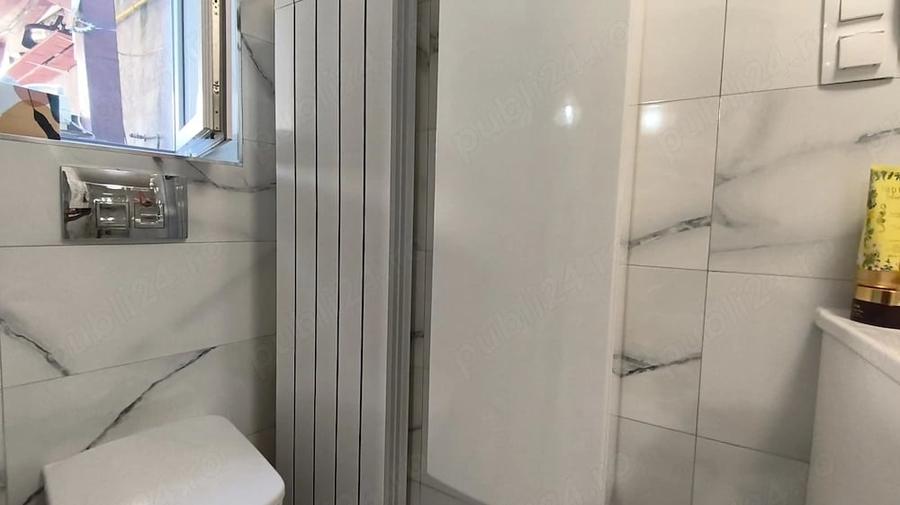 Apartament cu 3 camere semidecomandat în Ultracentral