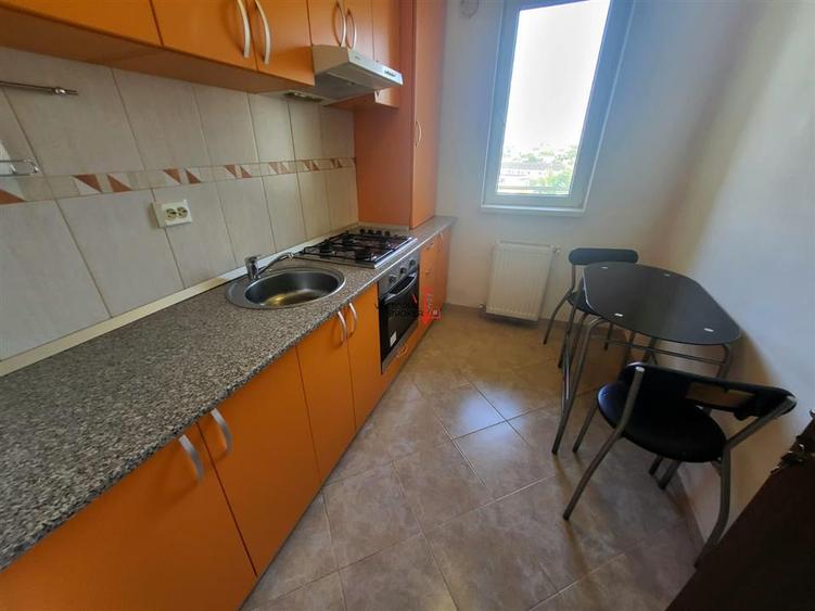 Garsonieră decomandată, mobilată în Sălăjan
