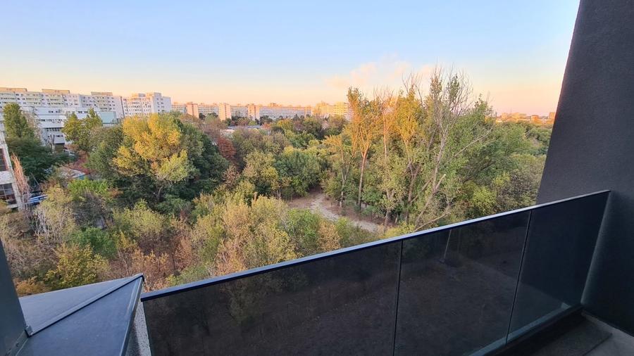 Apartament cu 2 camere semidecomandat, mobilat în Titan