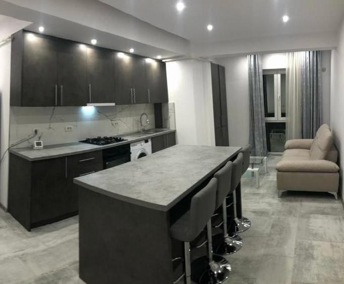 Casă individuală cu 3 camere cu Canalizare în Nord