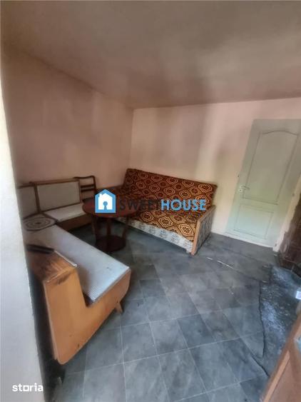 Casă cu 6 camere cu Teren 900 Mp în Șinca