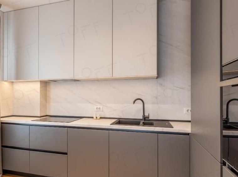 Apartament cu 3 camere decomandat în Domenii