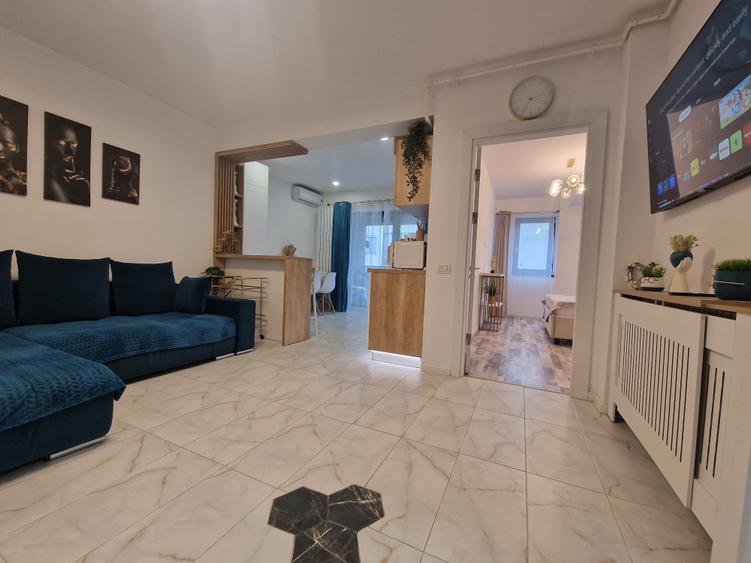Apartament cu 2 camere semidecomandat în Tomis Plus