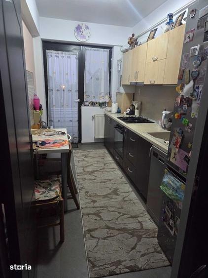 Apartament cu 2 camere decomandat, mobilat în Galata