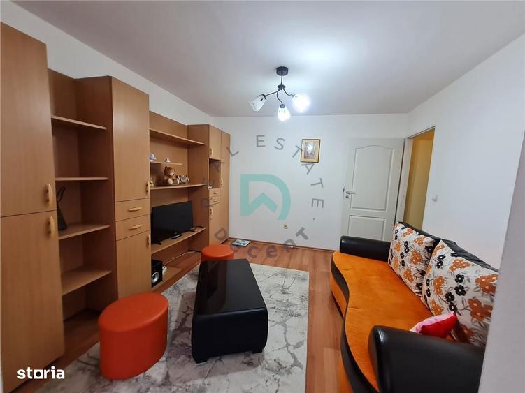 Apartament cu 2 camere decomandat, mobilat în Valea Cetății