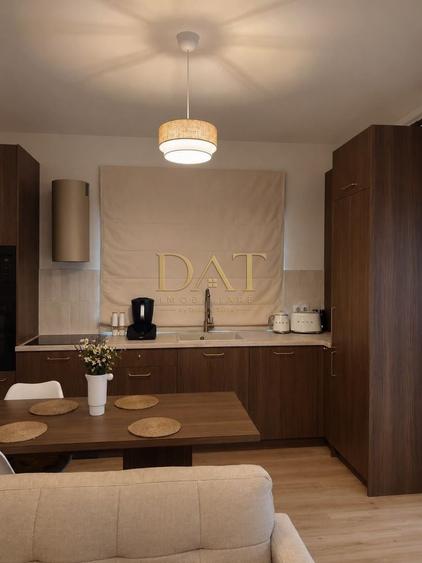 Apartament cu 3 camere semidecomandat, mobilat în Apahida