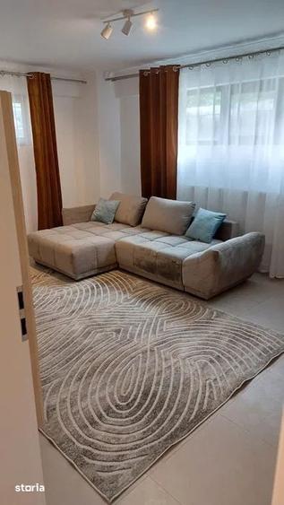 Garsonieră decomandată în Baza 3