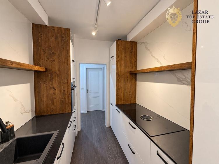 Apartament cu 3 camere semidecomandat, mobilat în UTA