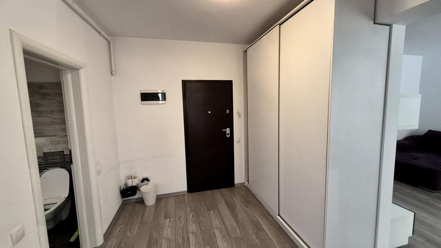 Apartament cu 2 camere decomandat, mobilat în Aviației