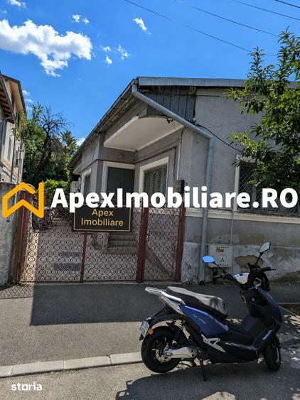 Casă cu 4 camere cu Teren 236 Mp în Crângași