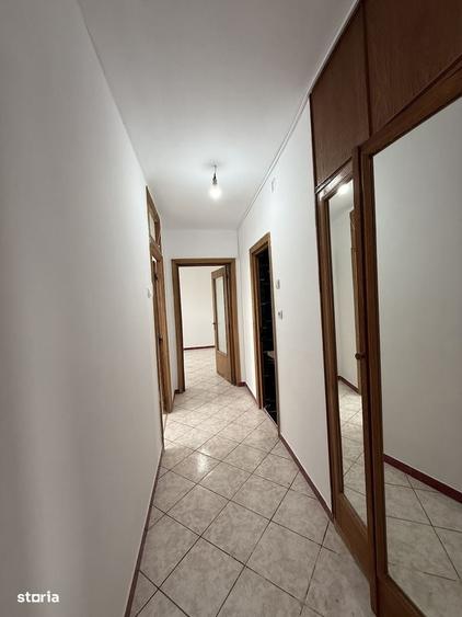 Apartament cu 2 camere decomandat în Crângași