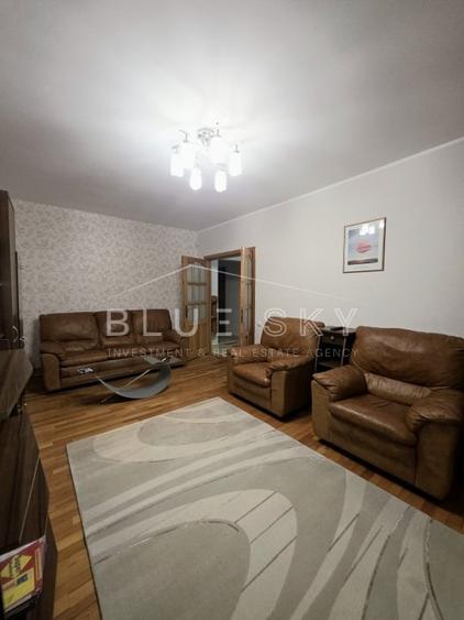 Apartament cu 3 camere decomandat, mobilat în Gara