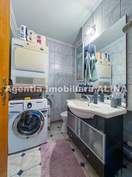 Apartament cu 3 camere decomandat în Mărăști