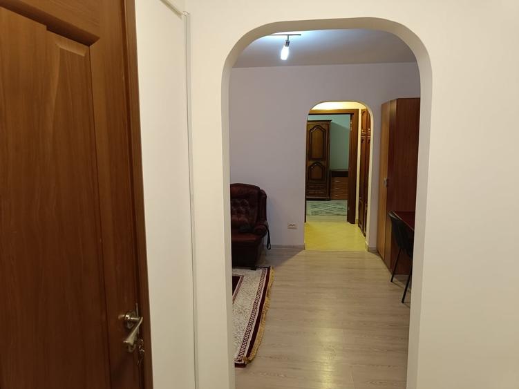 Apartament cu 2 camere semidecomandat în Iancului