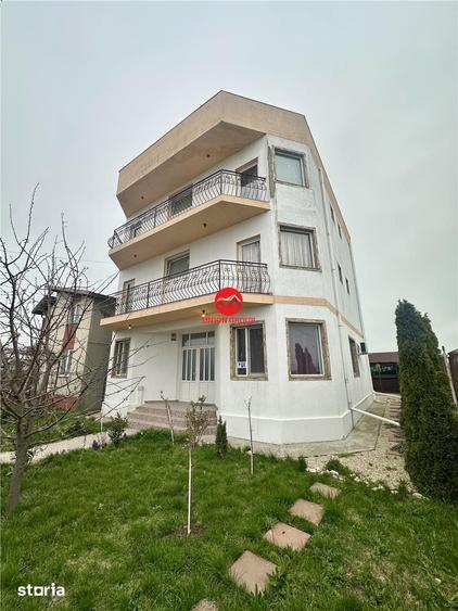 Spațiu comercial, de 300 mp, în Costinești