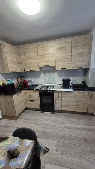Apartament cu 2 camere decomandat în Rogerius