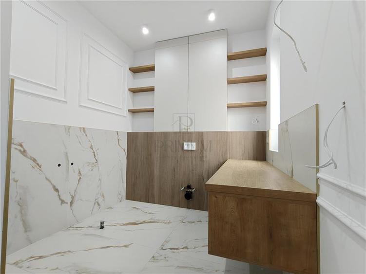 Casă individuală cu 5 camere cu Canalizare în Moșnița Nouă