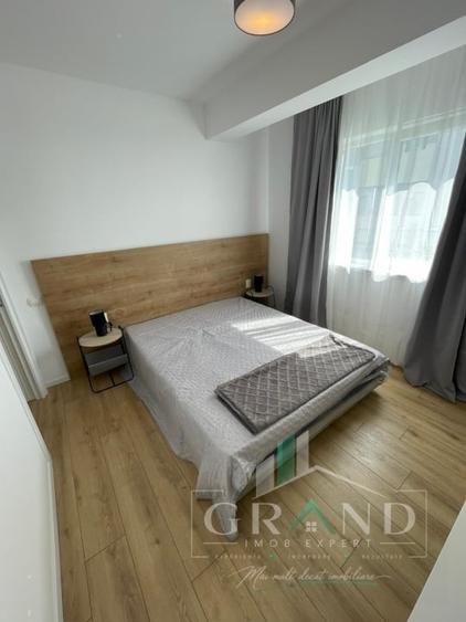 Apartament cu 2 camere semidecomandat, mobilat în Florești
