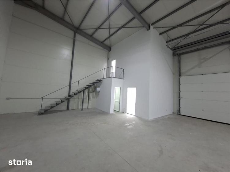 Spațiu comercial, de 300 mp, în Ștefăneștii de Jos