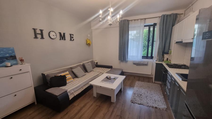 Apartament cu 2 camere decomandat în Tomis Plus