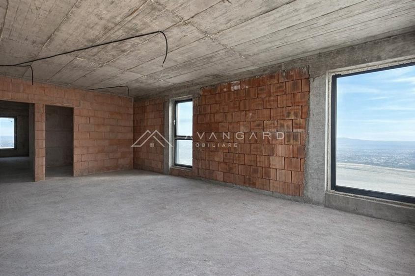 Duplex cu 4 camere cu Canalizare în Iris