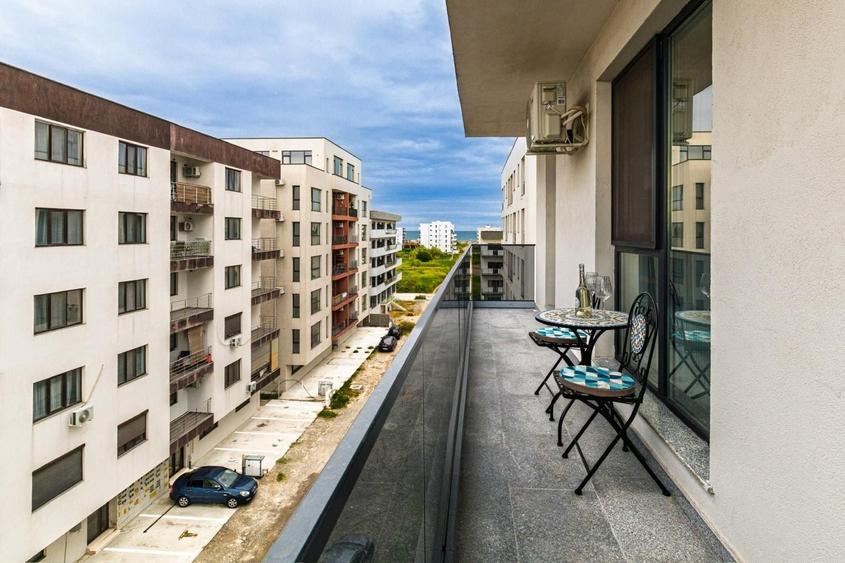 Apartament cu 2 camere decomandat în Exterior Vest