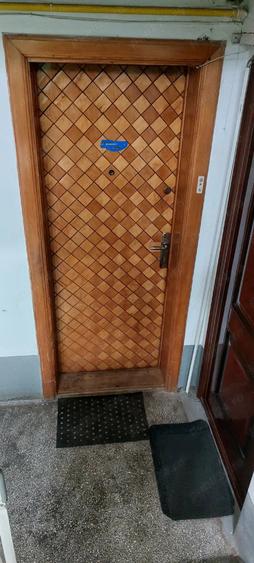 Apartament cu 3 camere semidecomandat în Govândari