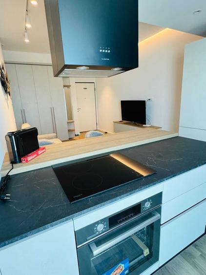Apartament semidecomandat în Palazu Mare