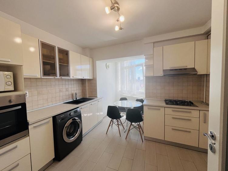 Apartament cu 2 camere semidecomandat, mobilat în Dorobanți