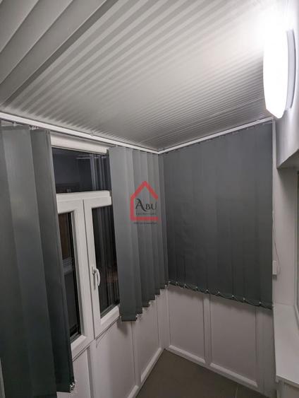 Apartament cu 3 camere semidecomandat în Dacia