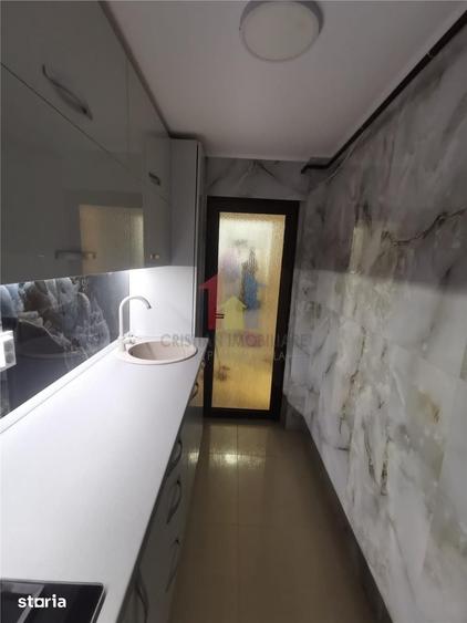 Apartament cu 2 camere în Viziru 3